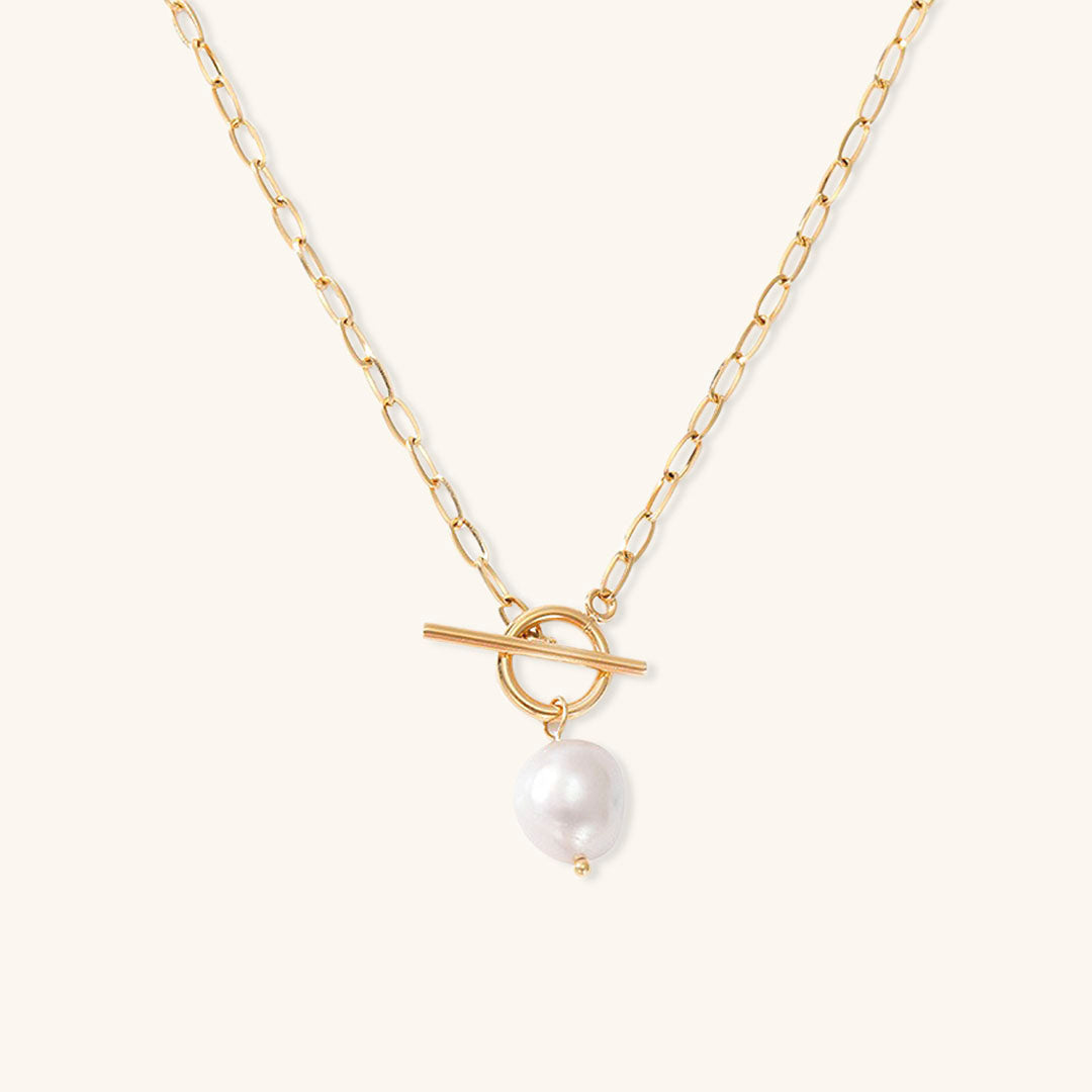 Aphrodite Freshwater Pearl Necklace