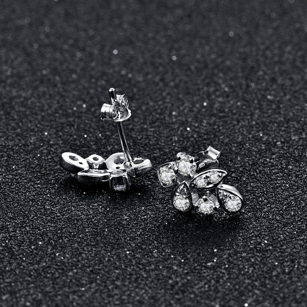 Moissanite Series Luxury Sterling Silver Stud Earrings