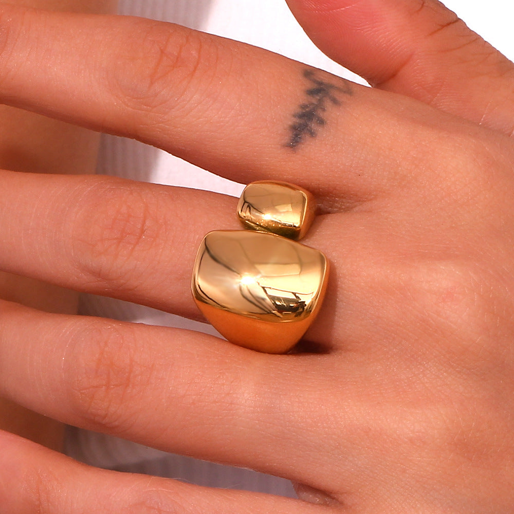 Janine Gold Ring