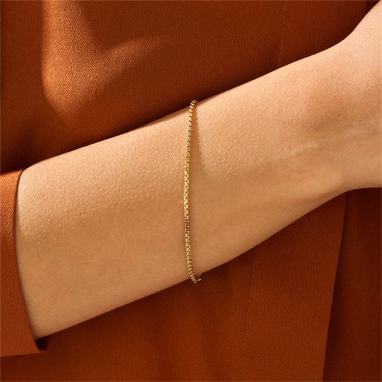 Victoria Gold Chain Bracelet